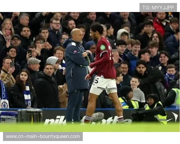 恩佐补时爆射绝杀,斯坦福桥球迷沸腾庆祝 恩佐补时爆射绝杀,斯坦福桥球迷沸腾庆祝